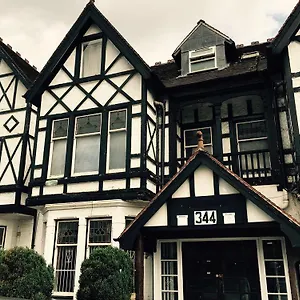 *** Hotel The Tudor House United Kingdom